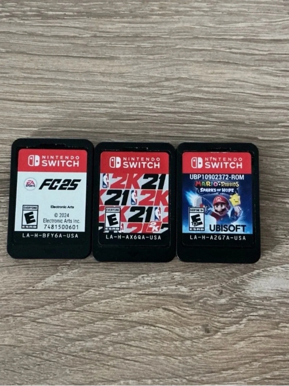 Nintendo Switch OLED BUNDLE 64GB Console 3 games and Tv Dock